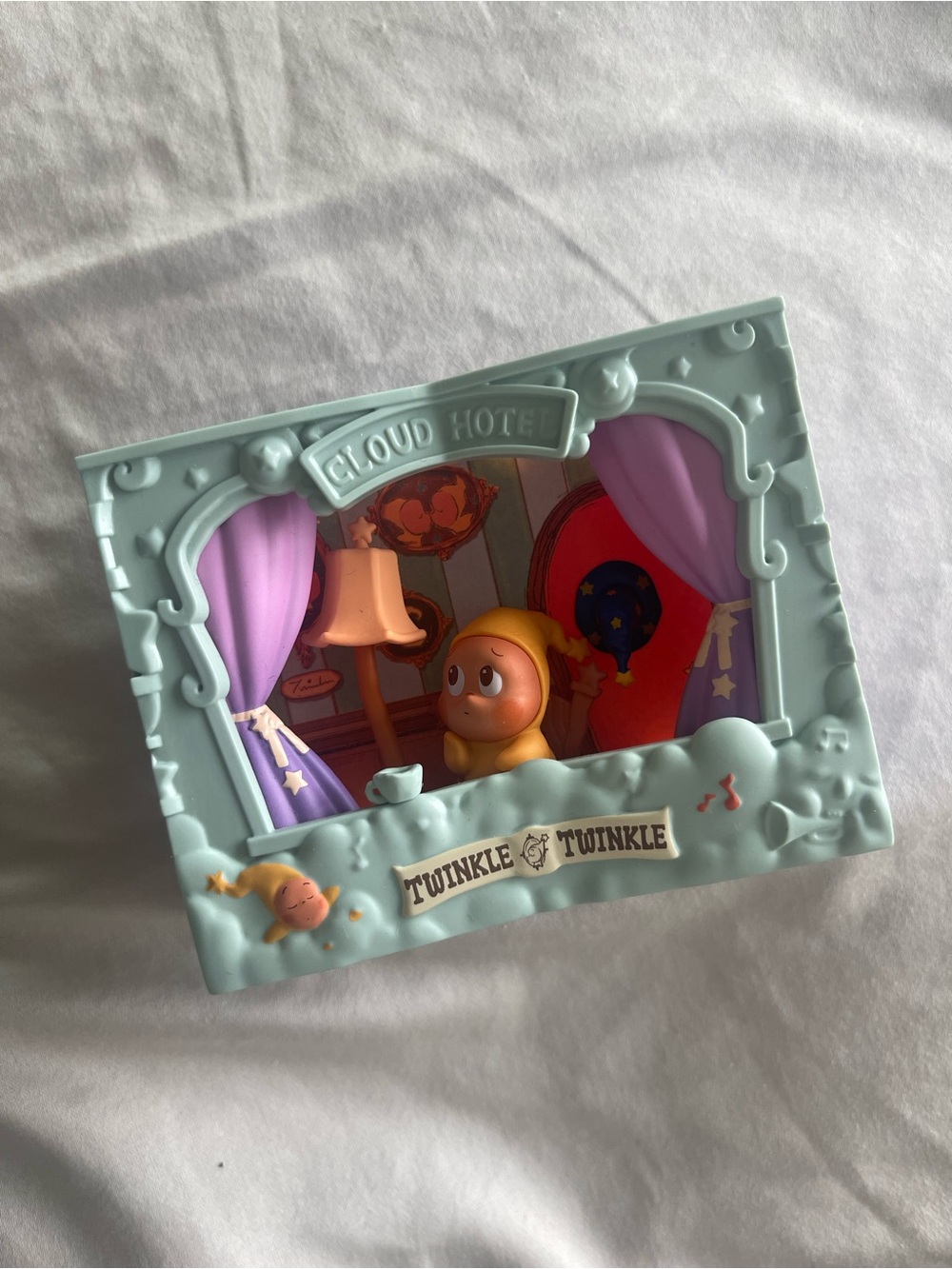 Twinkle Twinkle Cloud Hotel Playset - Pastel Blue and Purple Kids Toy